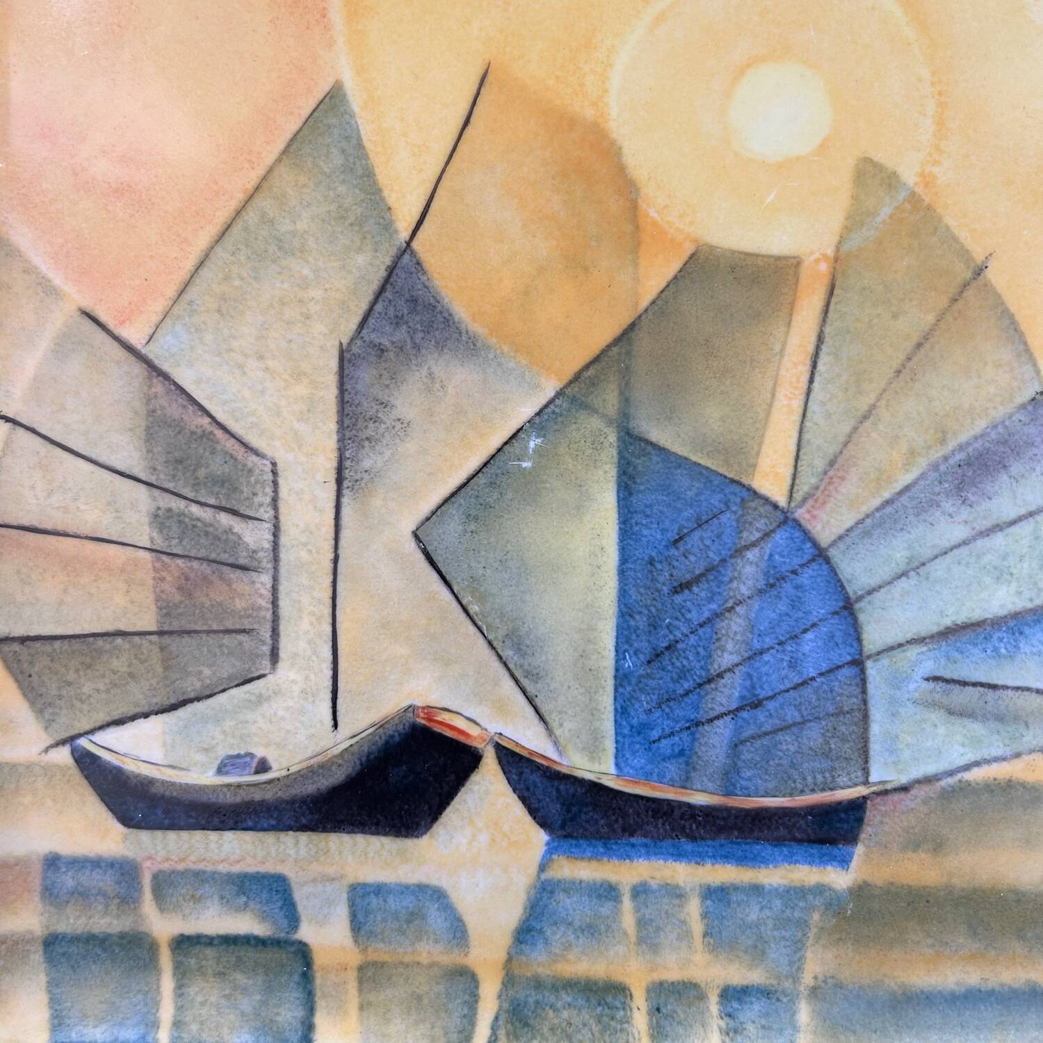 Square dish with junk decoration