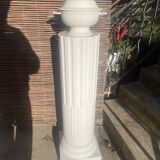 Earthenware pedestal column