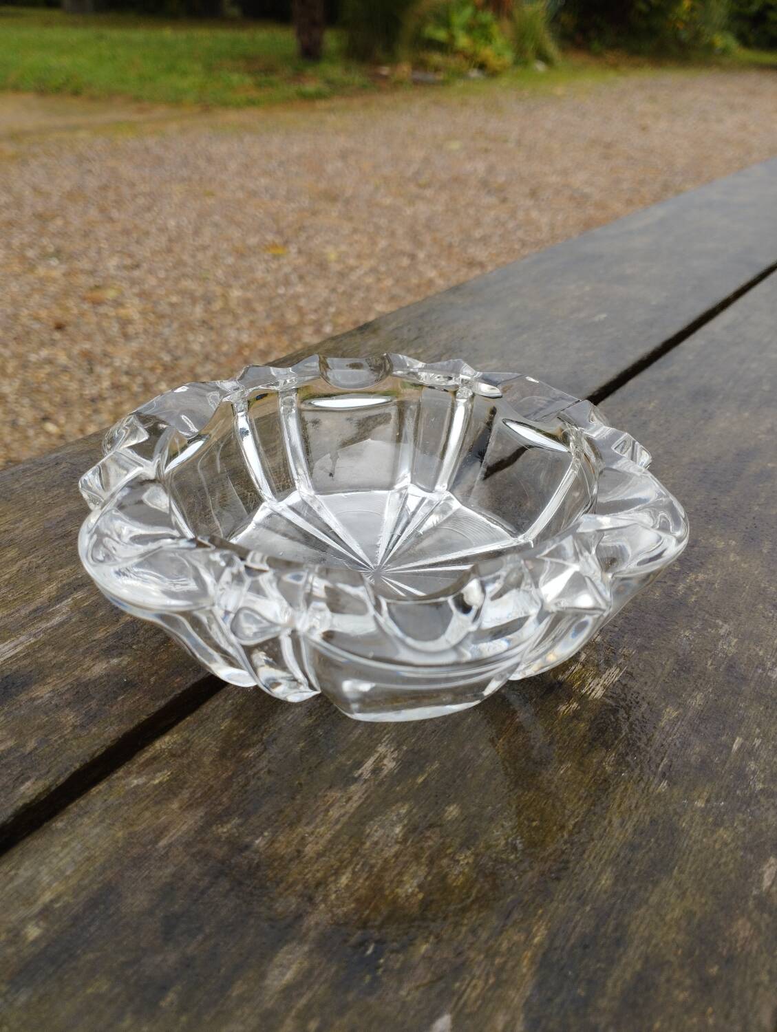 Old round ashtray/empty pocket thick transparent glass, 70s