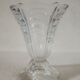 Vase en verre moulé