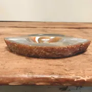 Vintage ashtray made of polished agate stone.