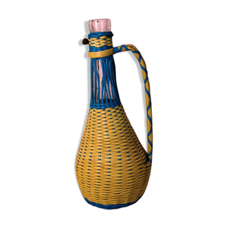 Blue and beige scoubidou carafe