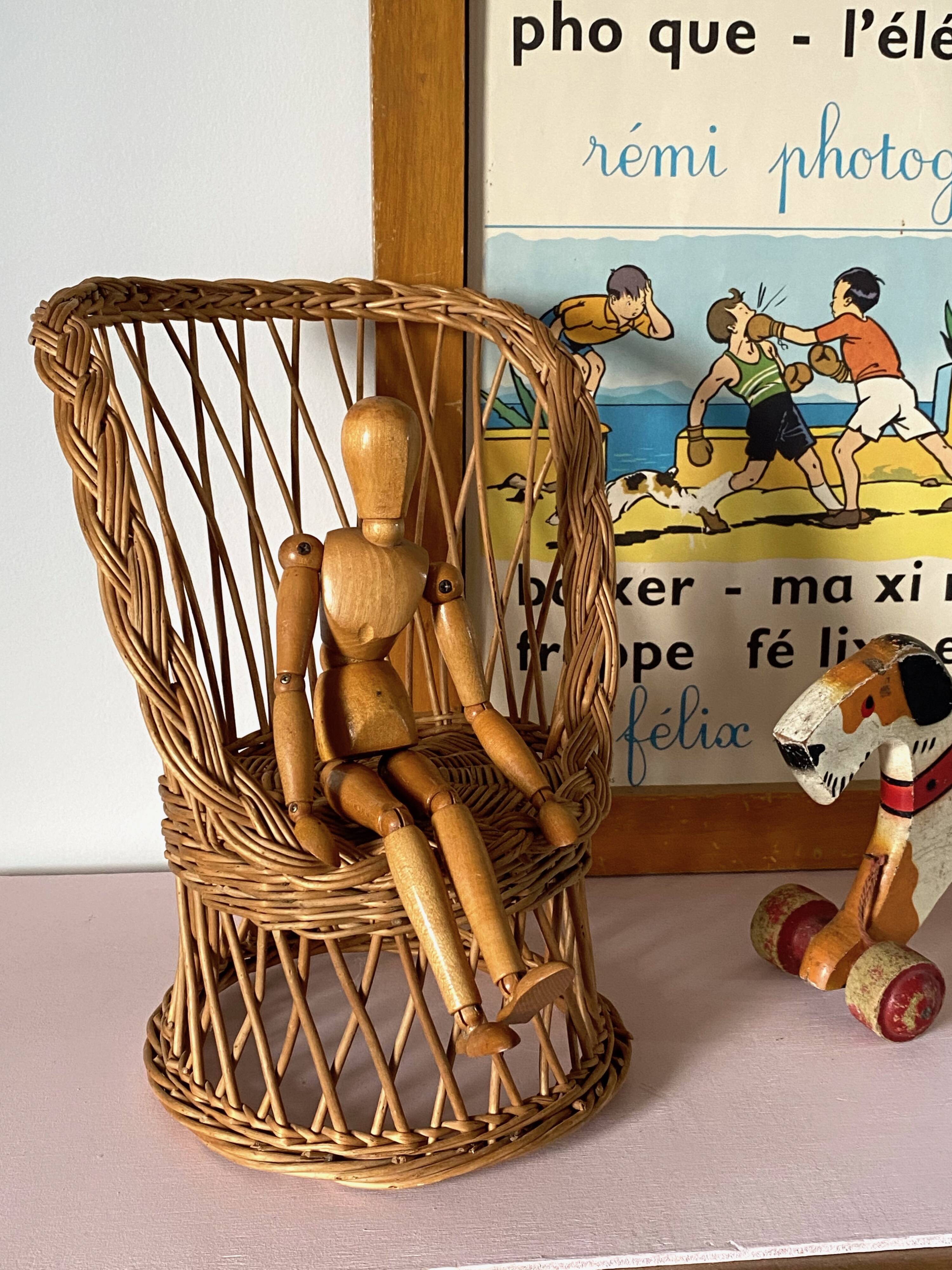 Rattan armchair for doll