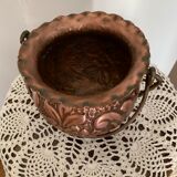 Vase en cuivre ancien