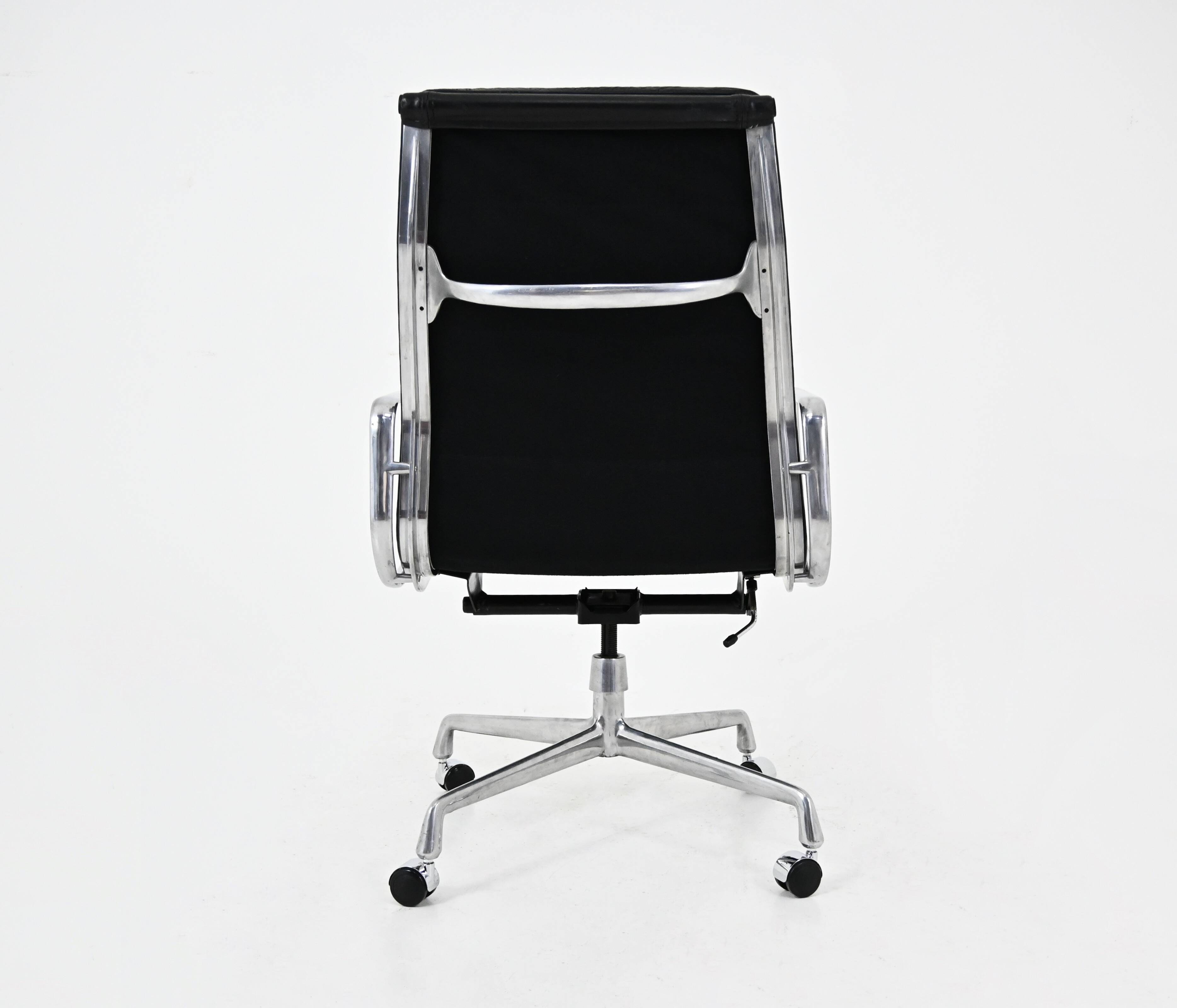 Chair by Charles and Ray Eames for Ring Mobelfabrikk Norway, 1970s