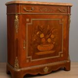 Support furniture in precious wood marquetry, richly decorated with floral marquetry.