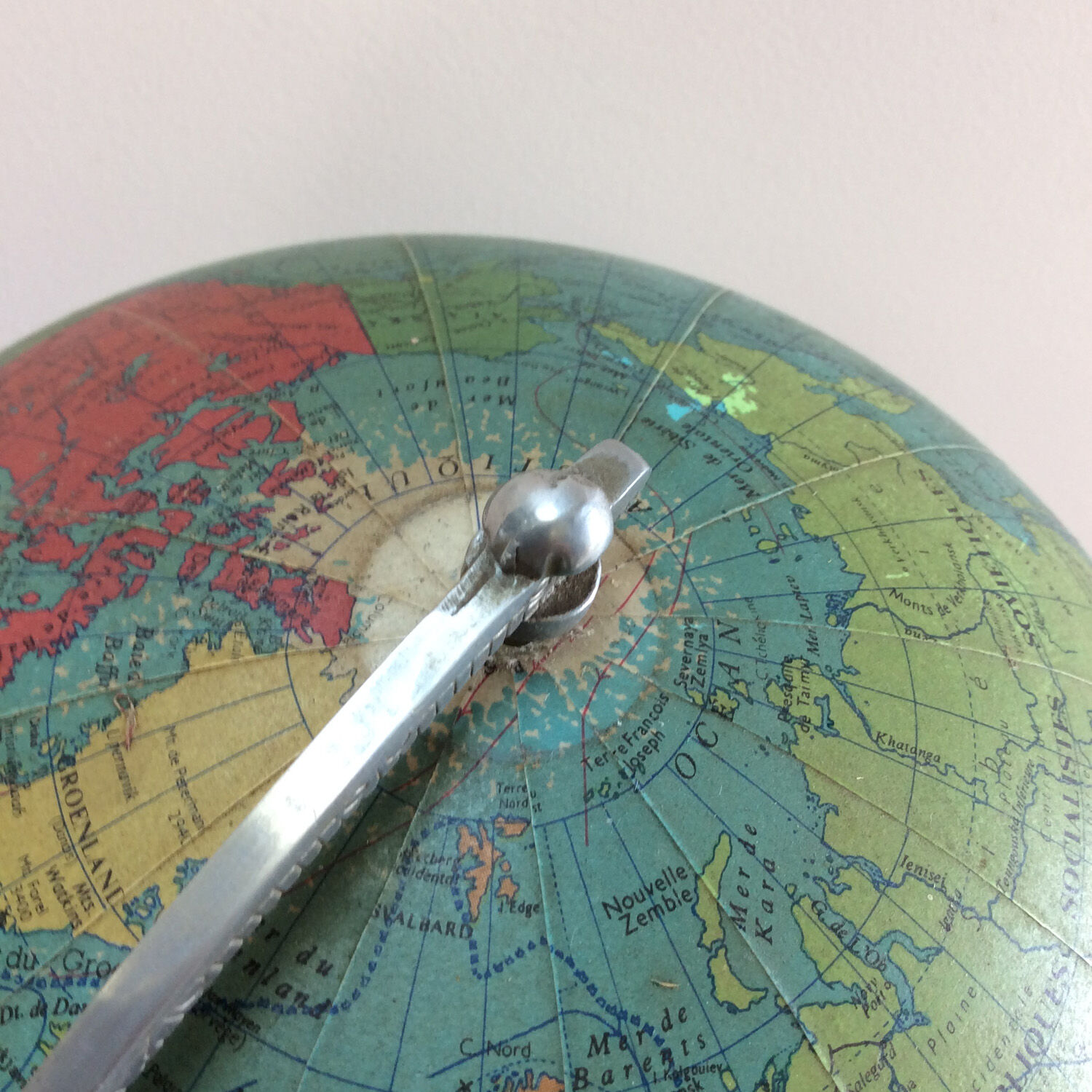 Globe terrestre lumineux
