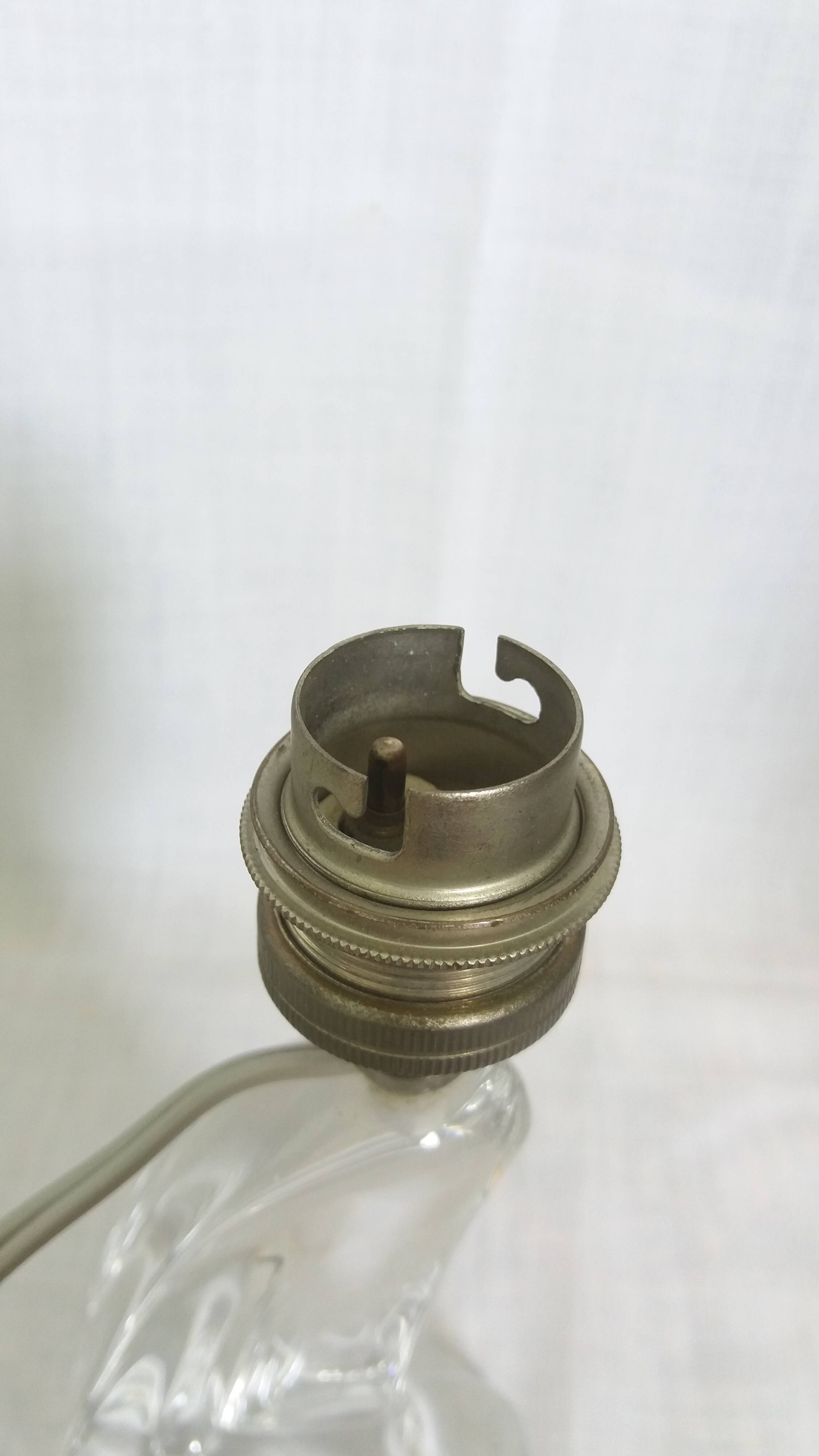 Lampe en cristal Daum France pied forme libre