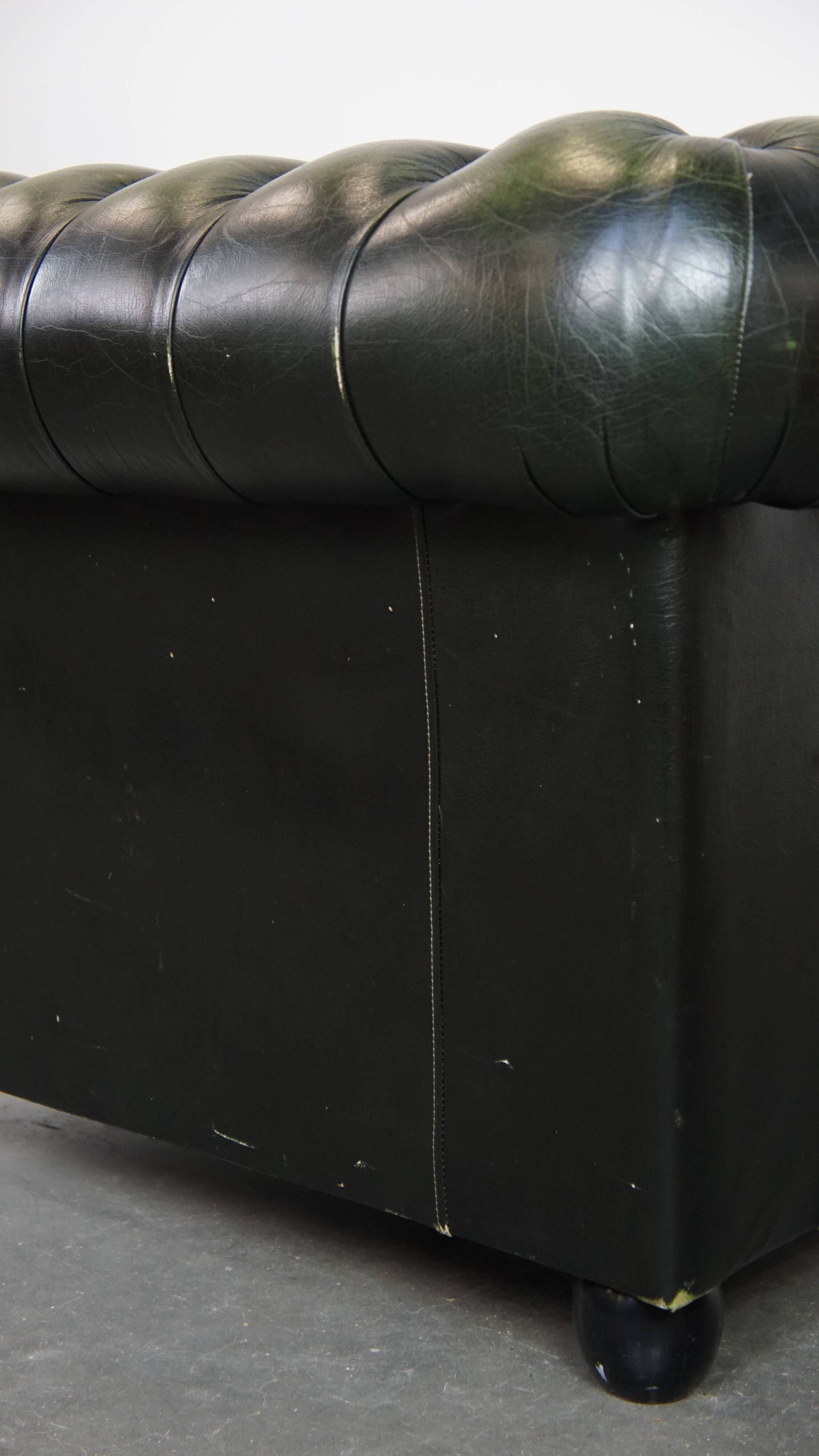 Green English Vintage Chesterfield Club Chair