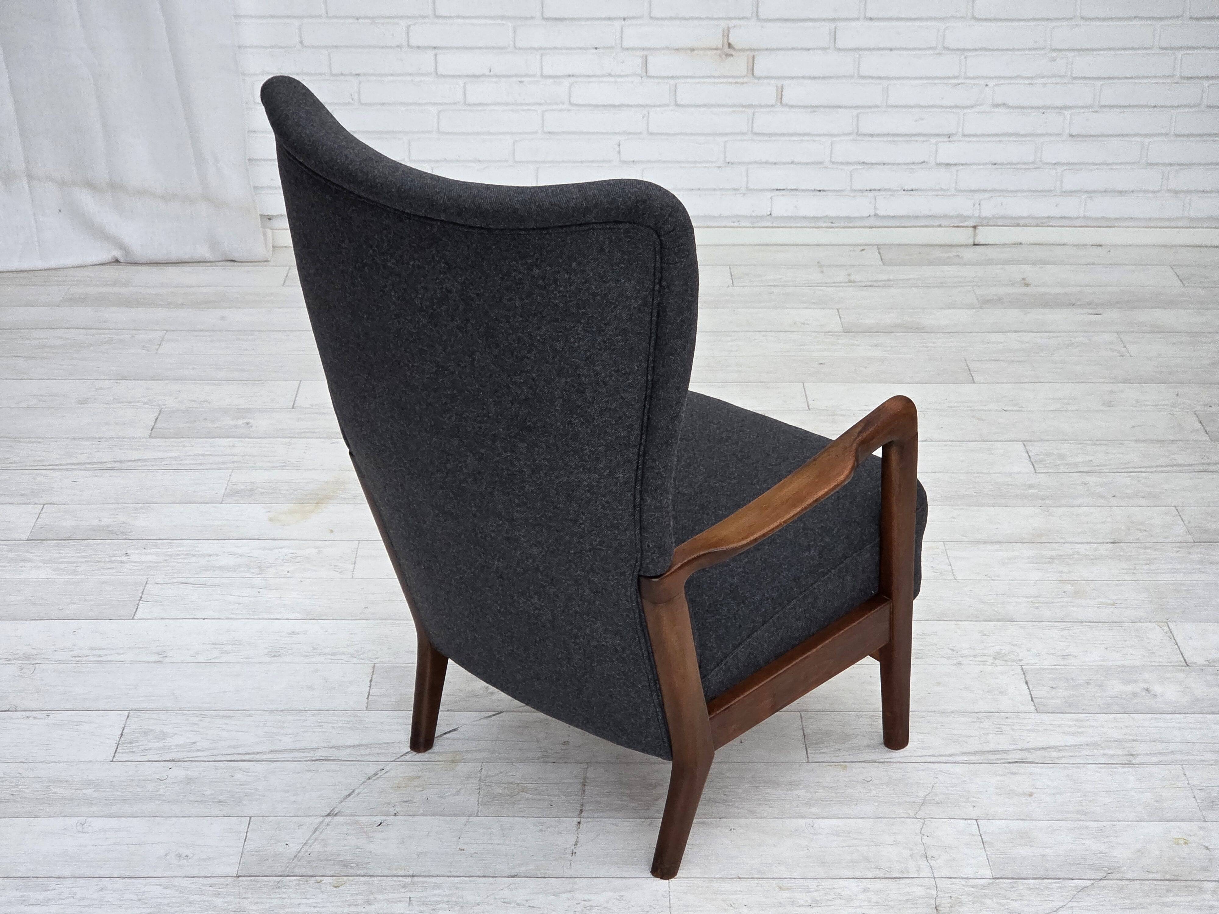 1960s, Danish armchair by Fritz Hansen model 8000/8020, furniture wool.