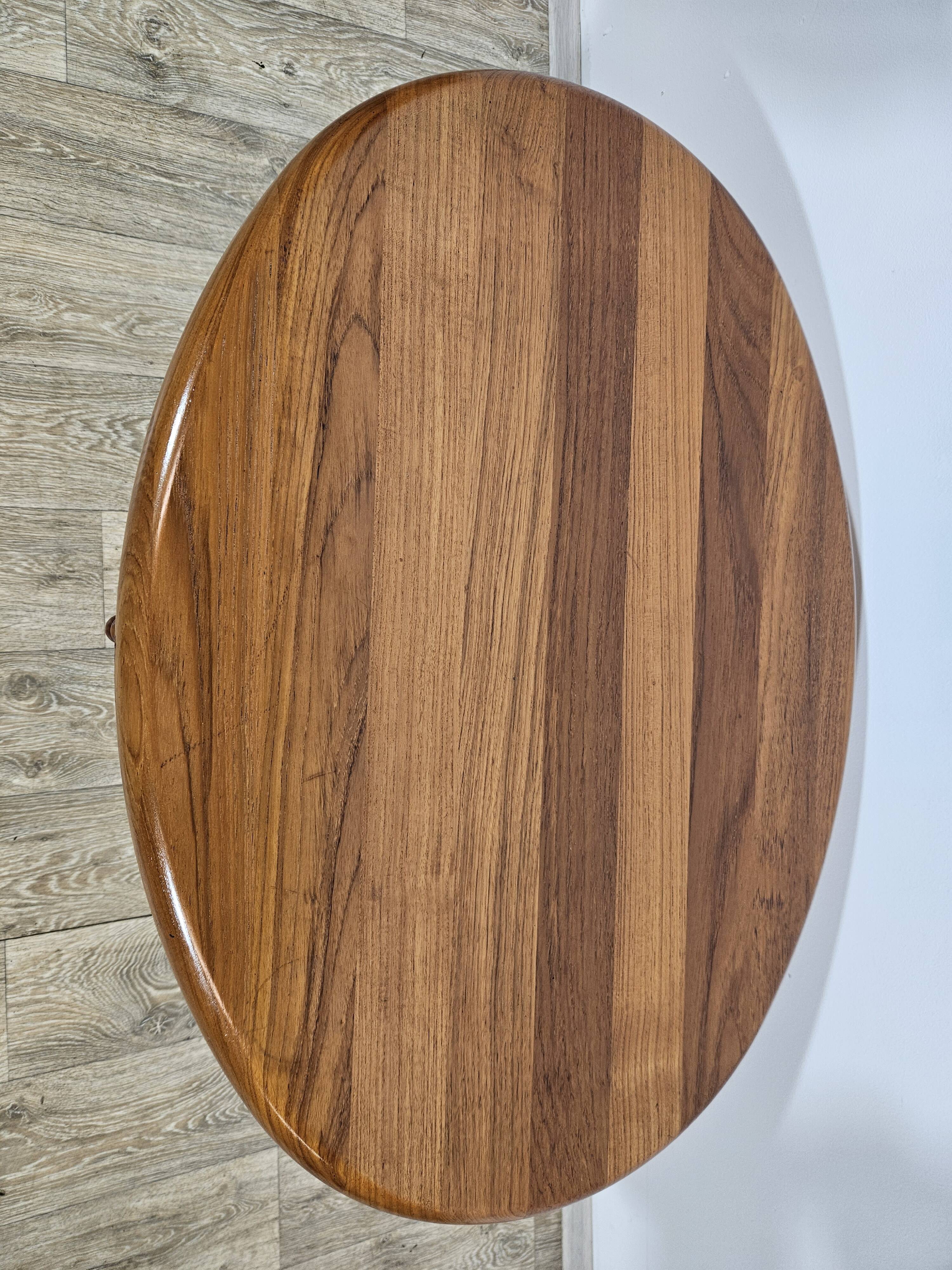 Solid teak TV table with swivel top, Silkeborg, Denmark, 1960s/1970s.