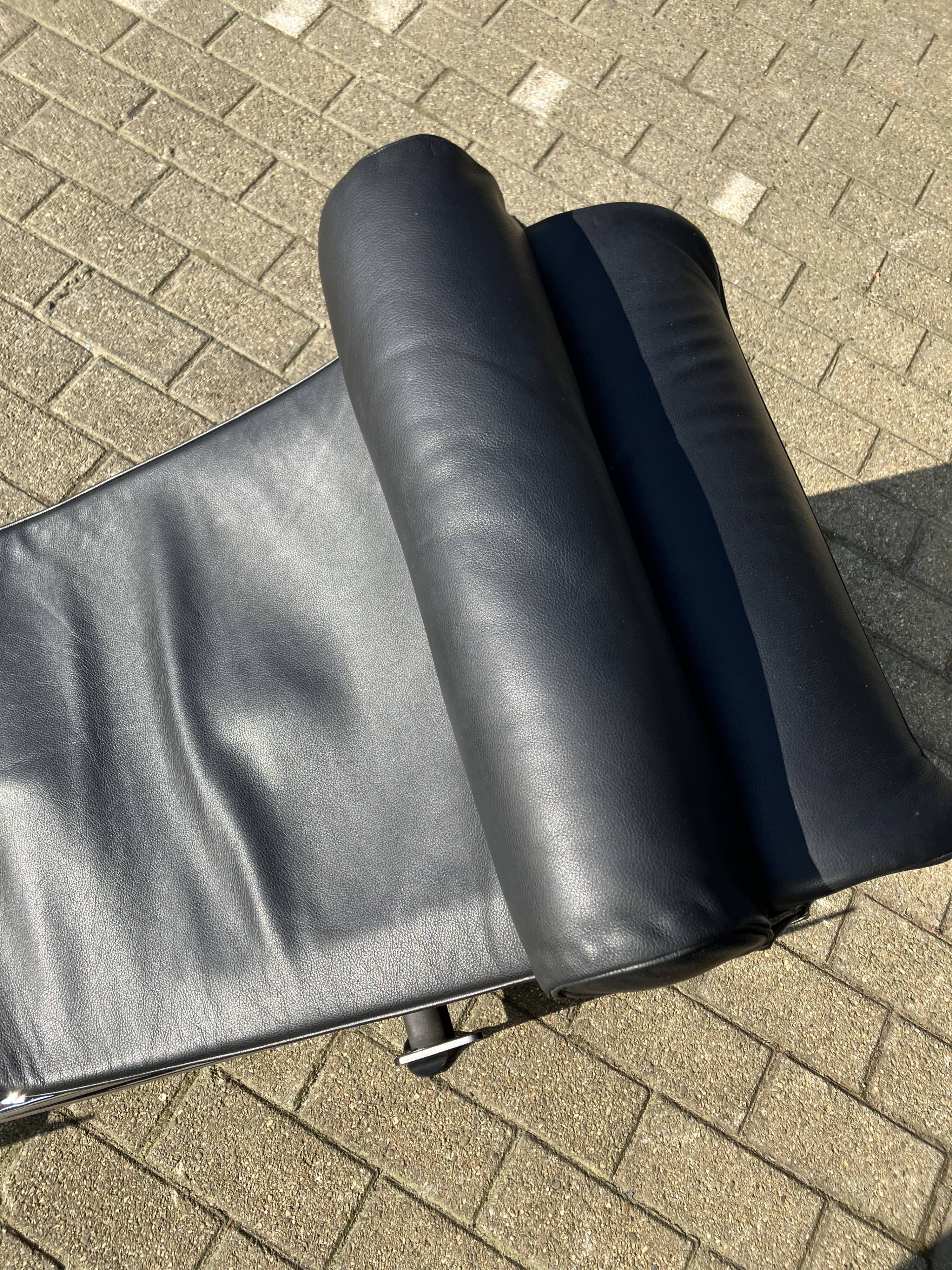 3x Original Cassina Le Corbusier Lc4 Black/chrome, New!