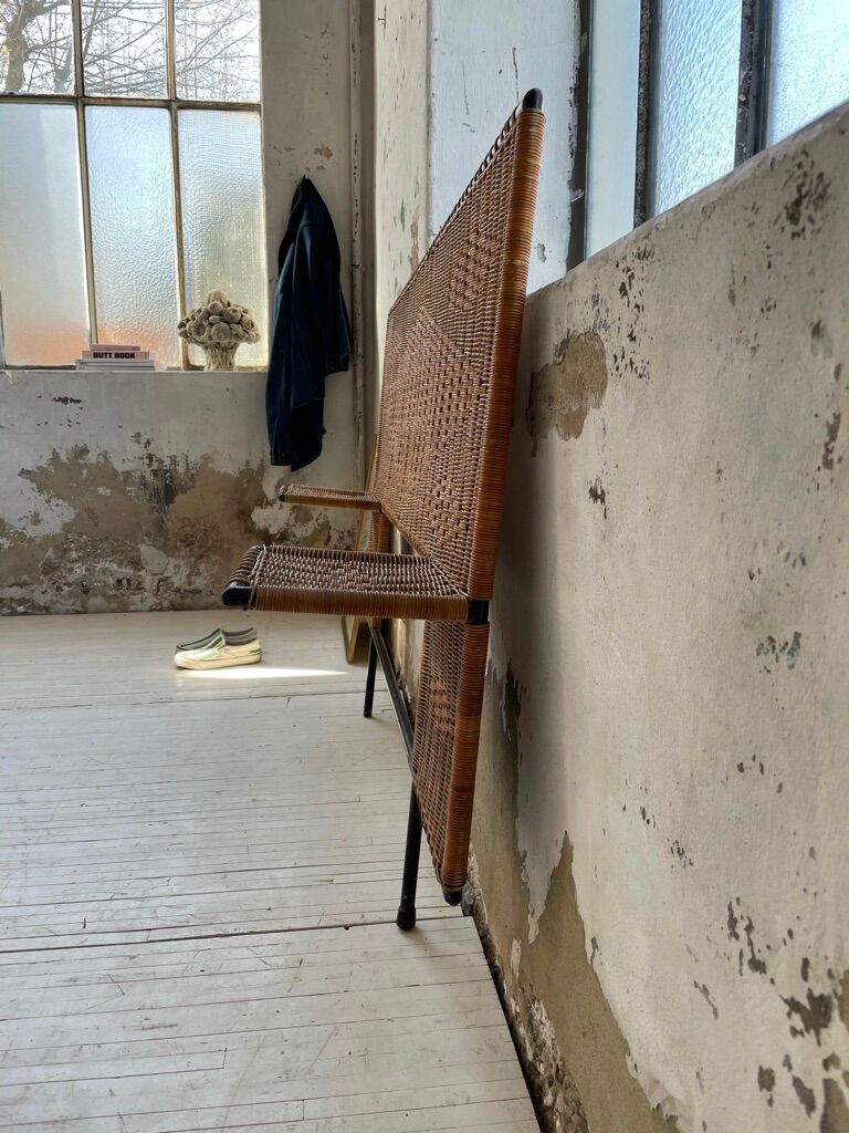 Metal and wicker headhead 50s