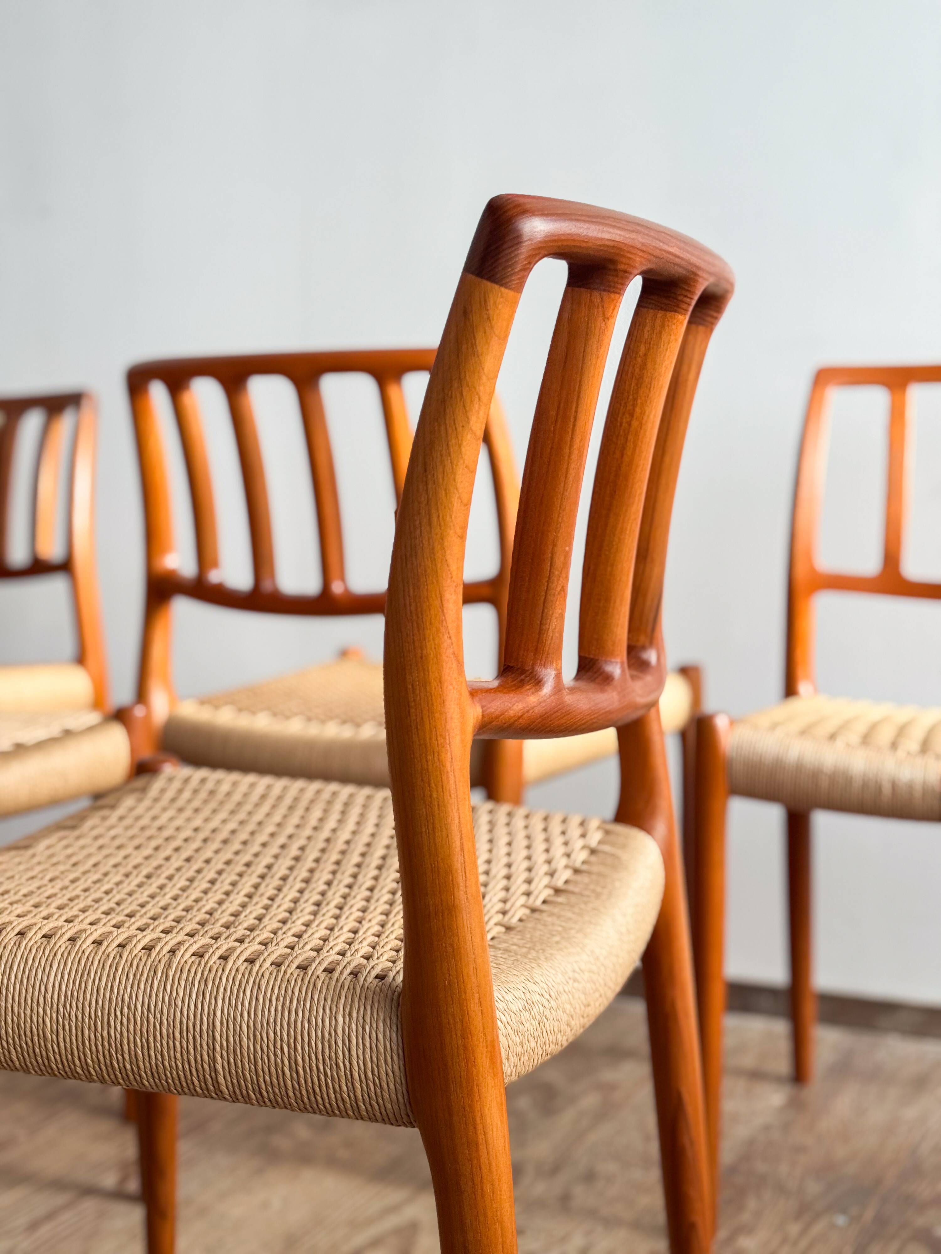 4 chaises danoises par Niels O. Møller, JL. Moller # 83, années 1960