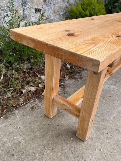 Solid wood farm bench