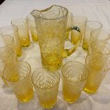 Service of orangeade