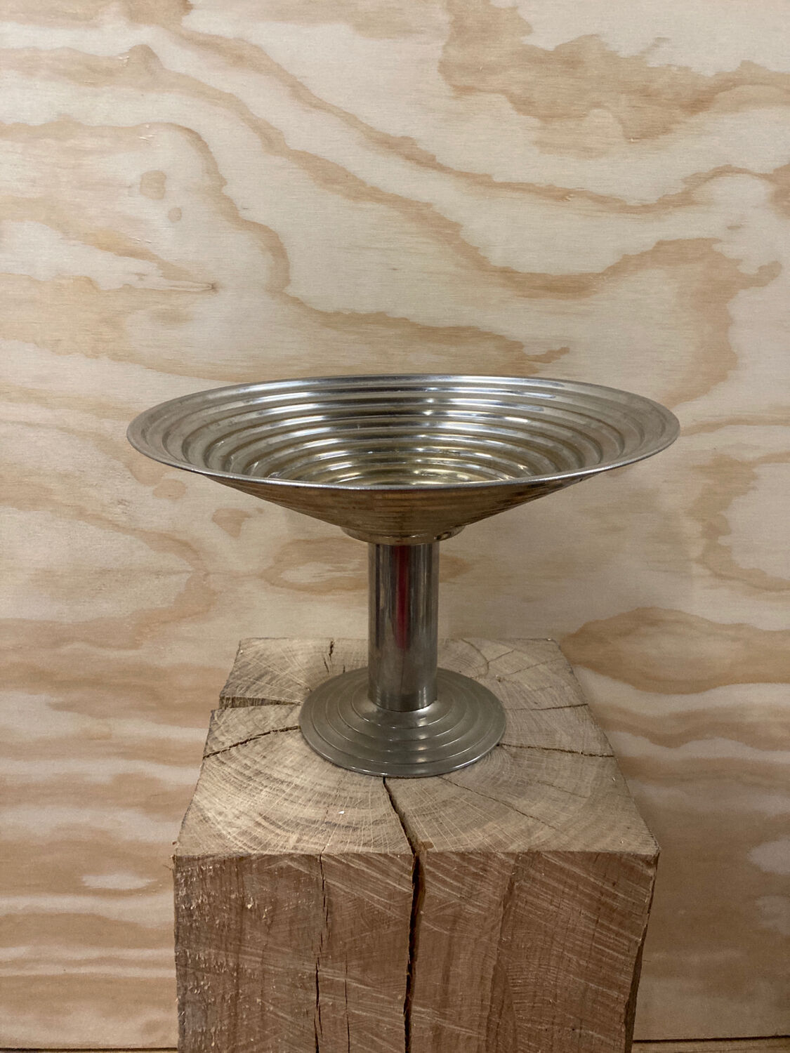 Large art deco silver metal fruit bowl