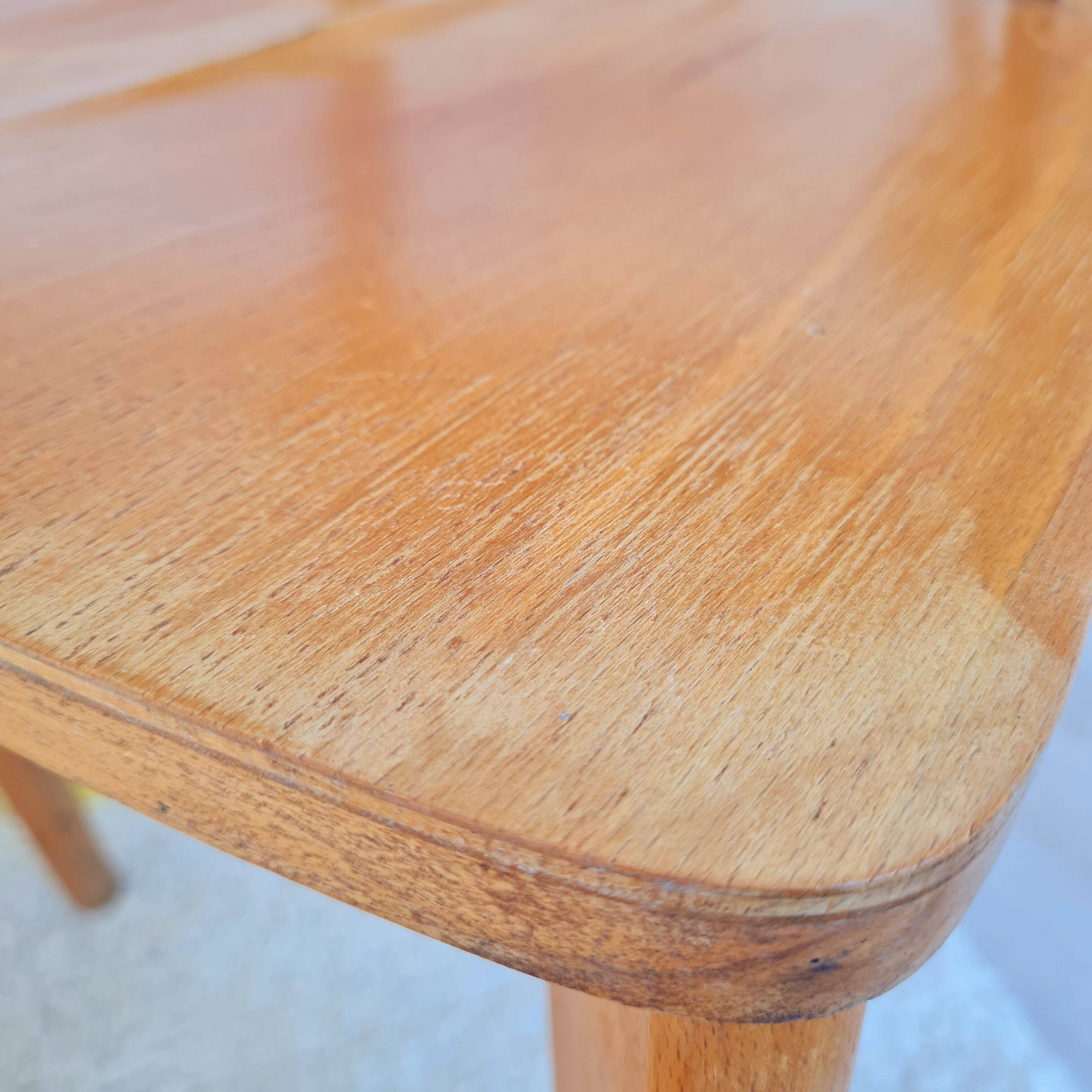Série de chaises bistrot bois miel
