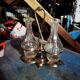 Huilier vinaigrier support en argent