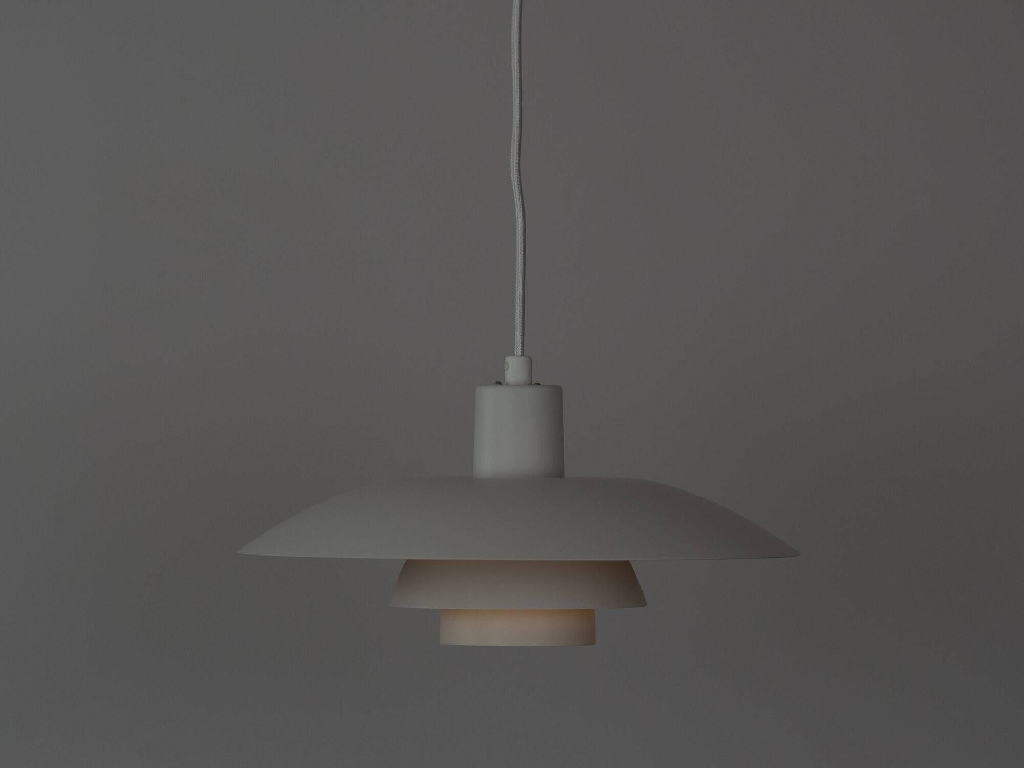 Suspension danoise PH 4/3 par Poul Henningsen, Louis Poulsen, 1966