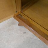 armoire en rotin pieds compas