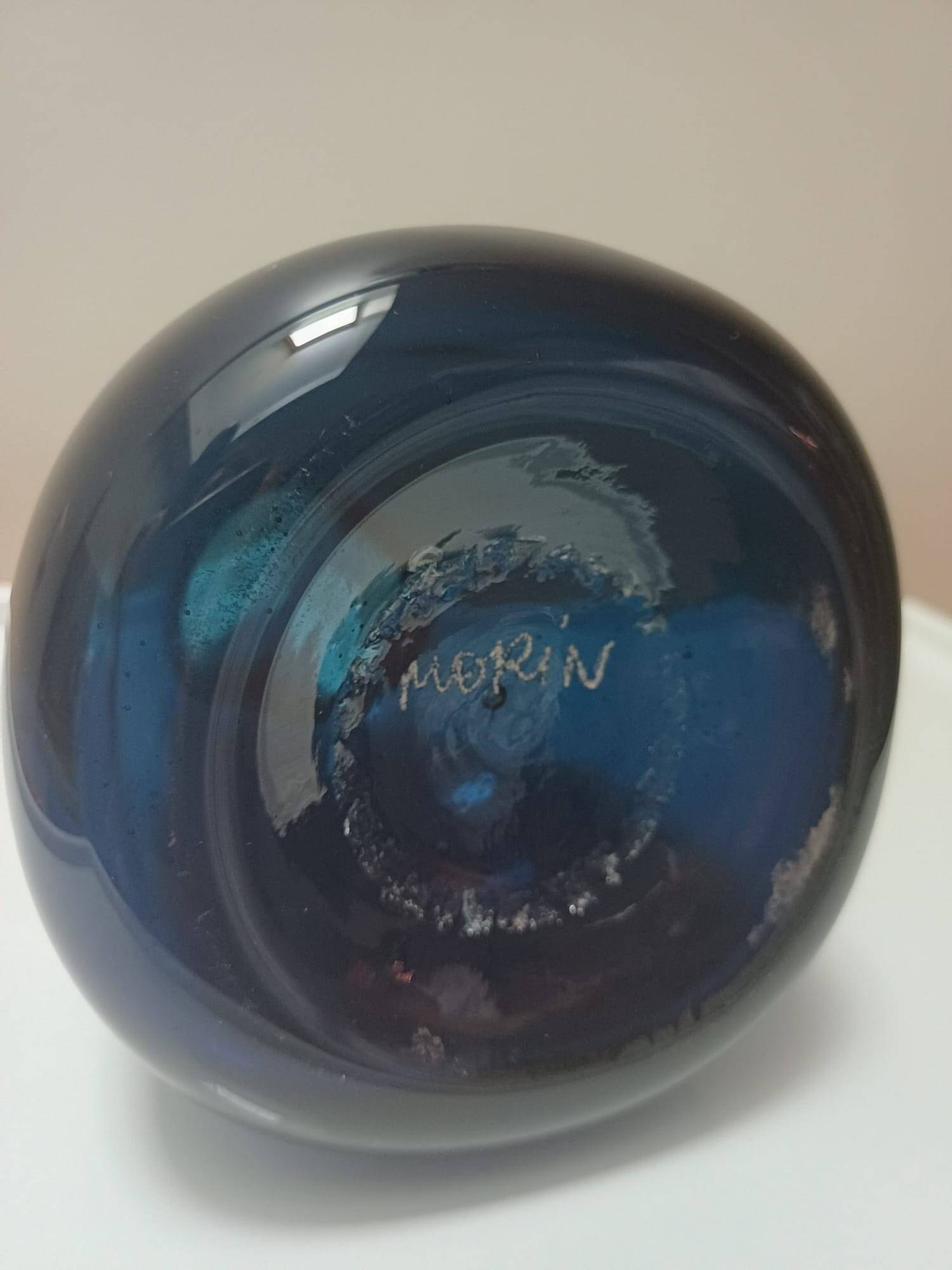 Blue vase Claude Morin