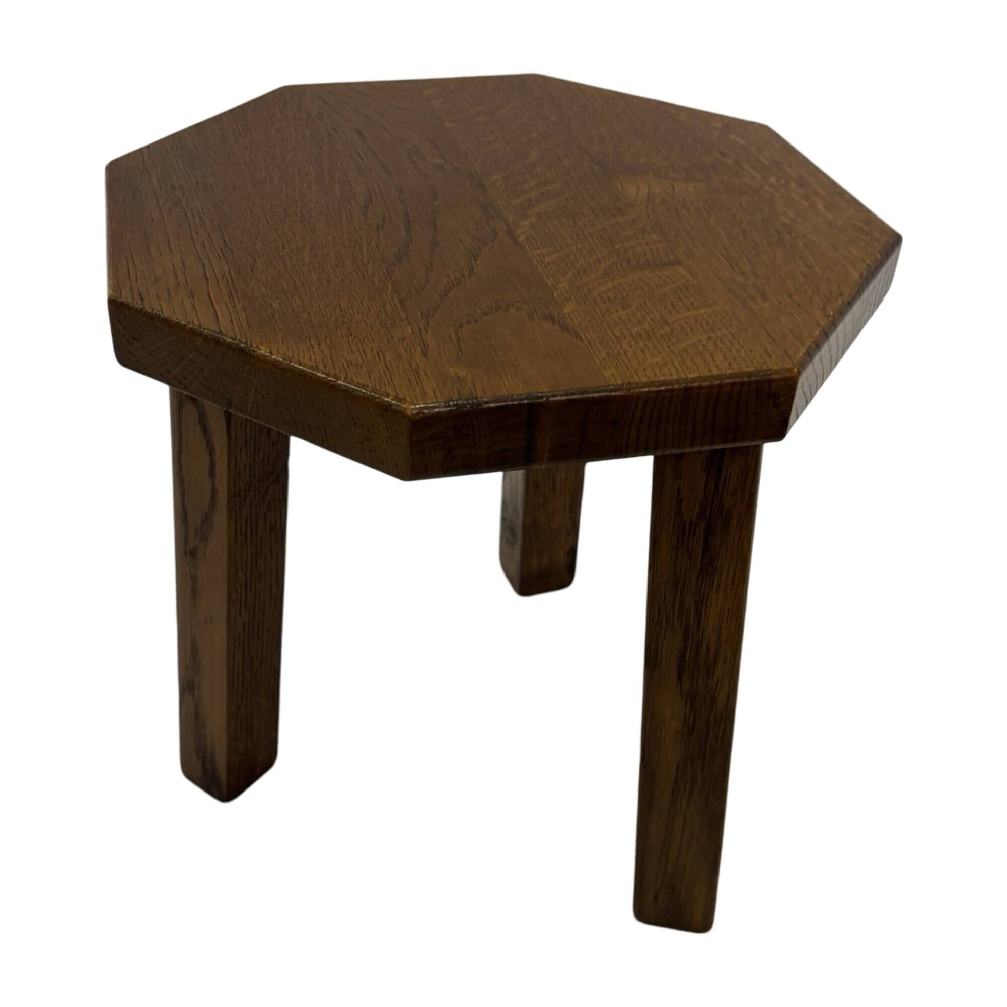 Tables d'appoint hexagonales brutalistes en chêne, années 1950, lot de 3
