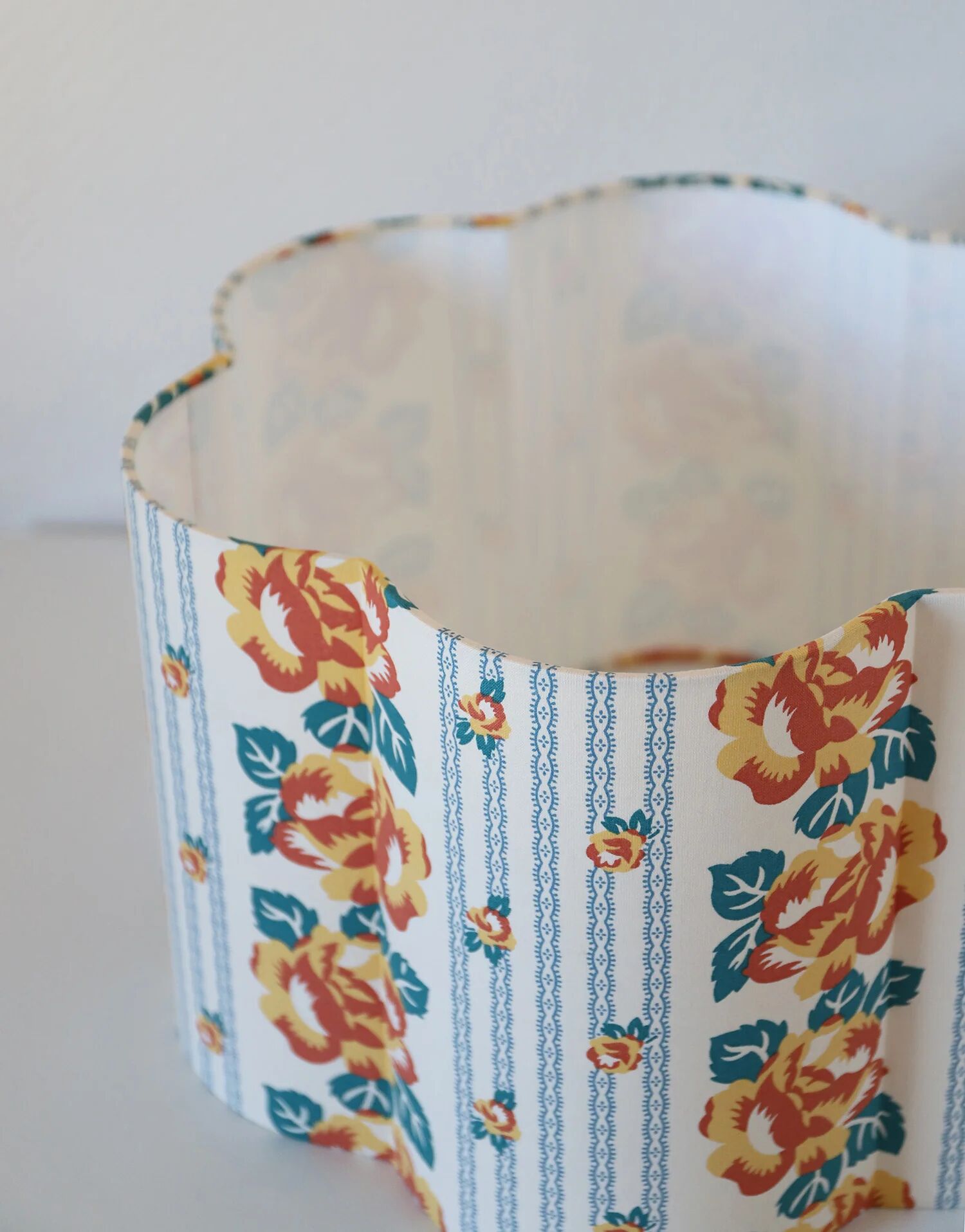 Flower-shaped lampshade Flora "vanavez flowers"