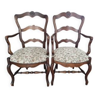 Paire de fauteuils provençaux bois brun et tissu floral