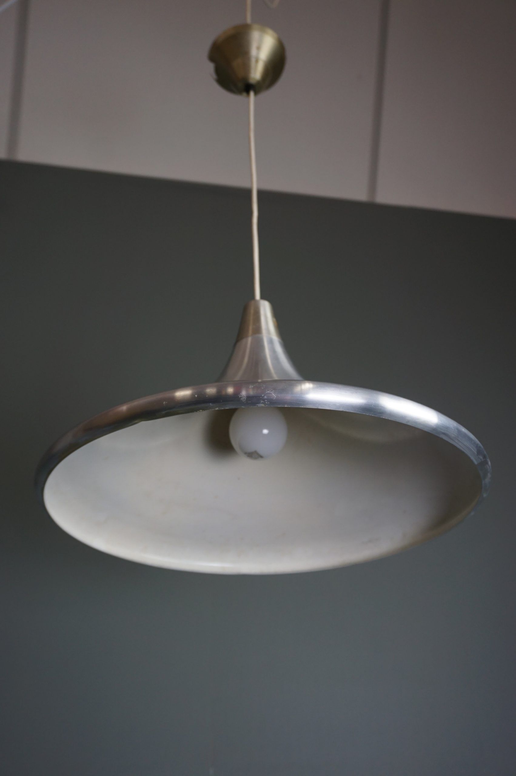 Philips vintage trumpet suspension