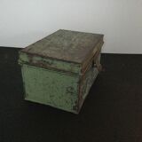 Iron box