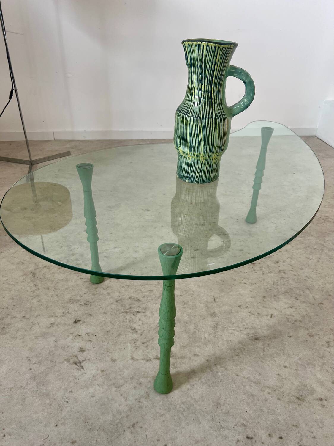 Old bean coffee table free form glass top Italian design 80s vintage