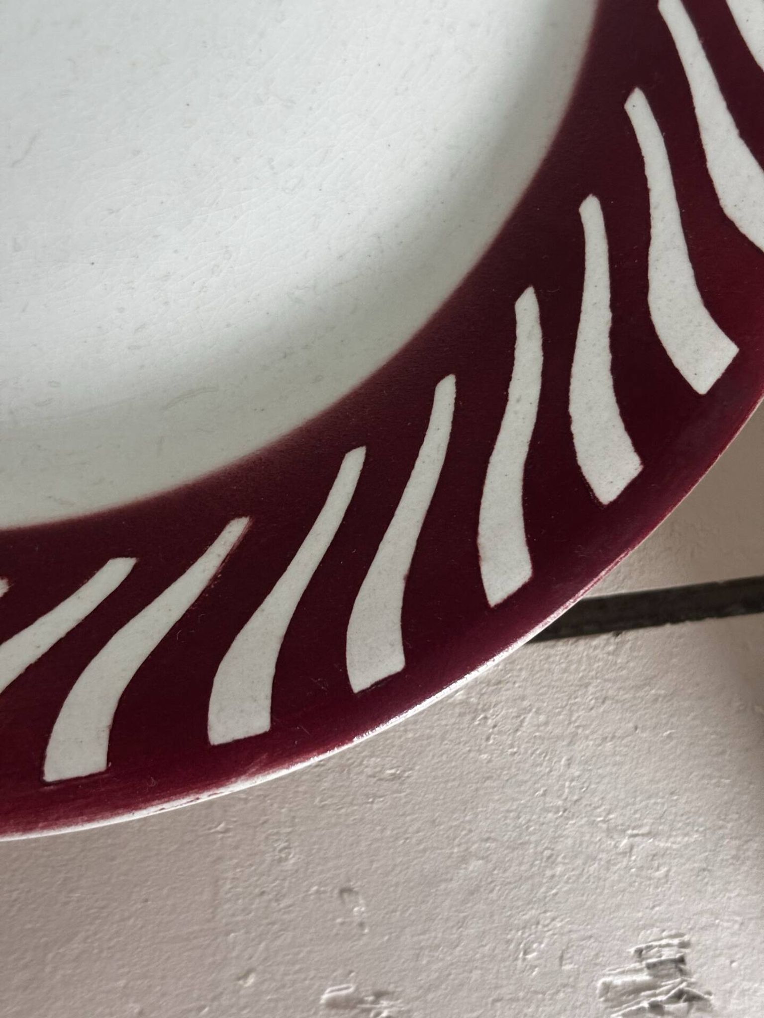 Ancienne assiette en faïence creil et montereau décor 522