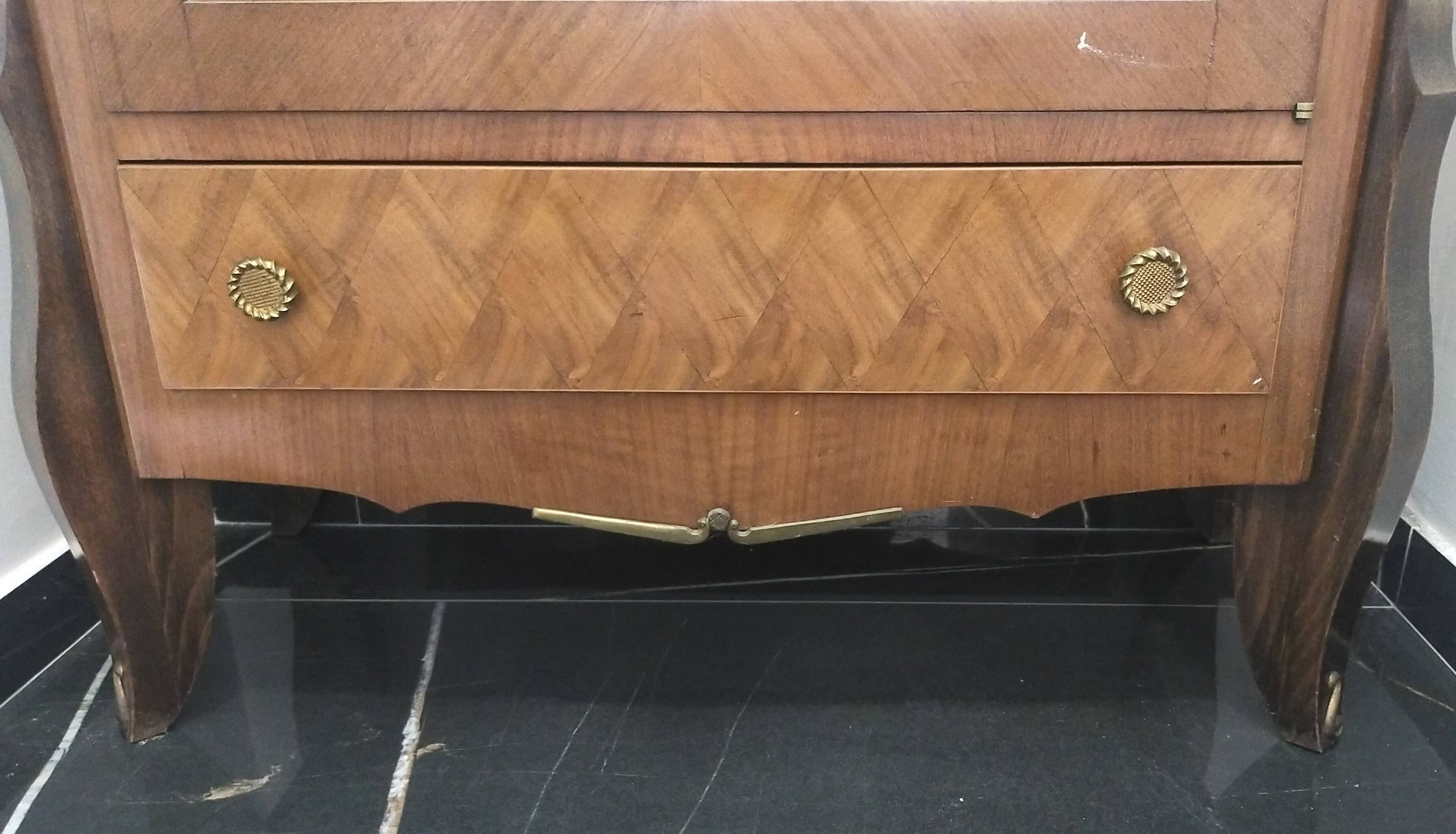 Vintage display cabinet in rosewood veneer 1950/1960