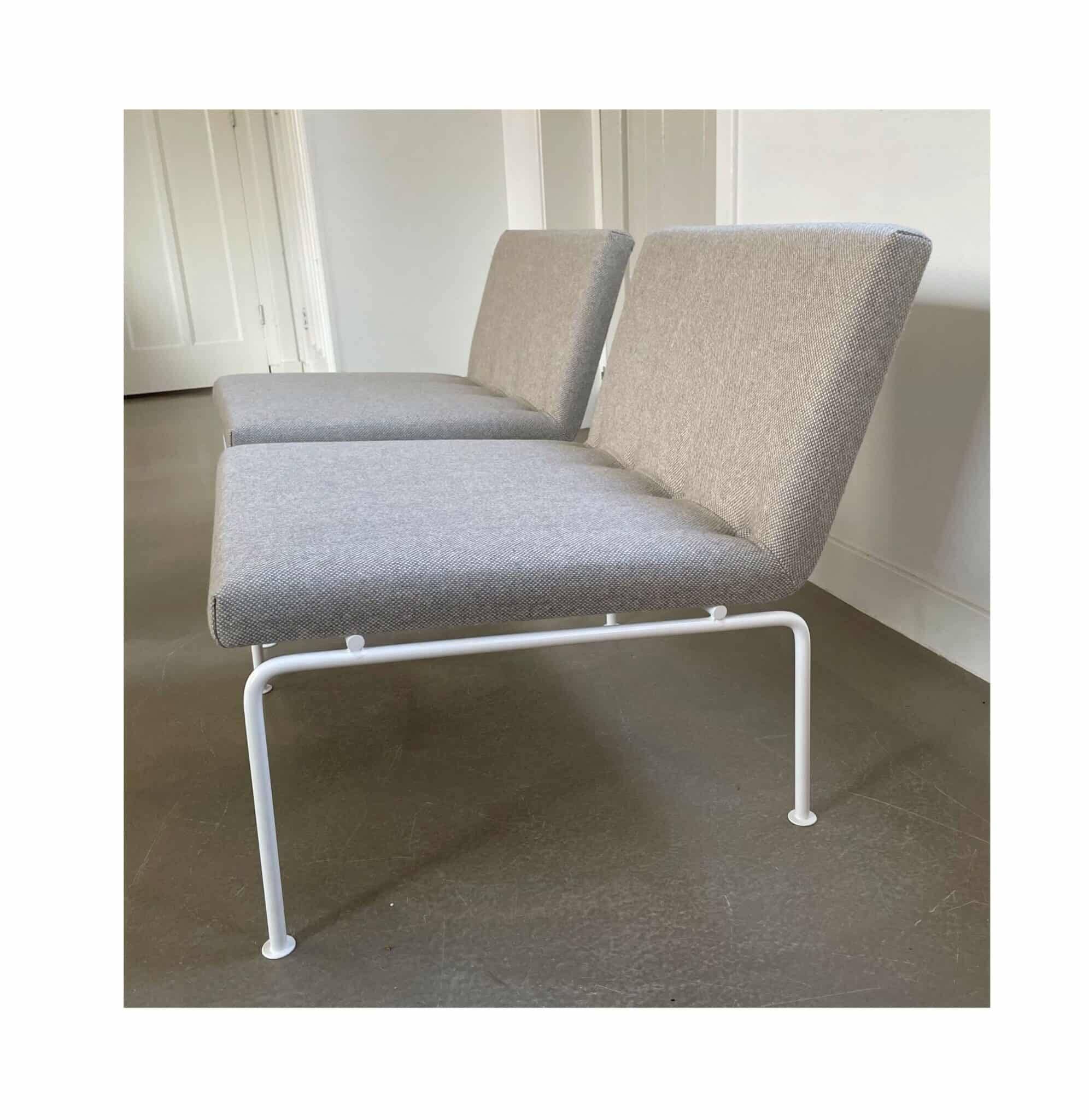 Rare set of 2 Artifort chairs, design team Wagemans and Van Tuinen, 1960s