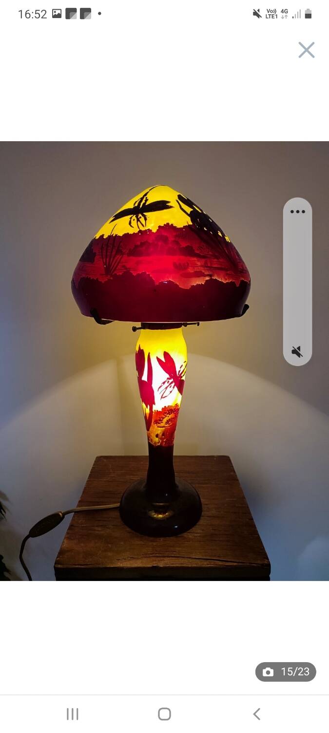 Glass paste lamp