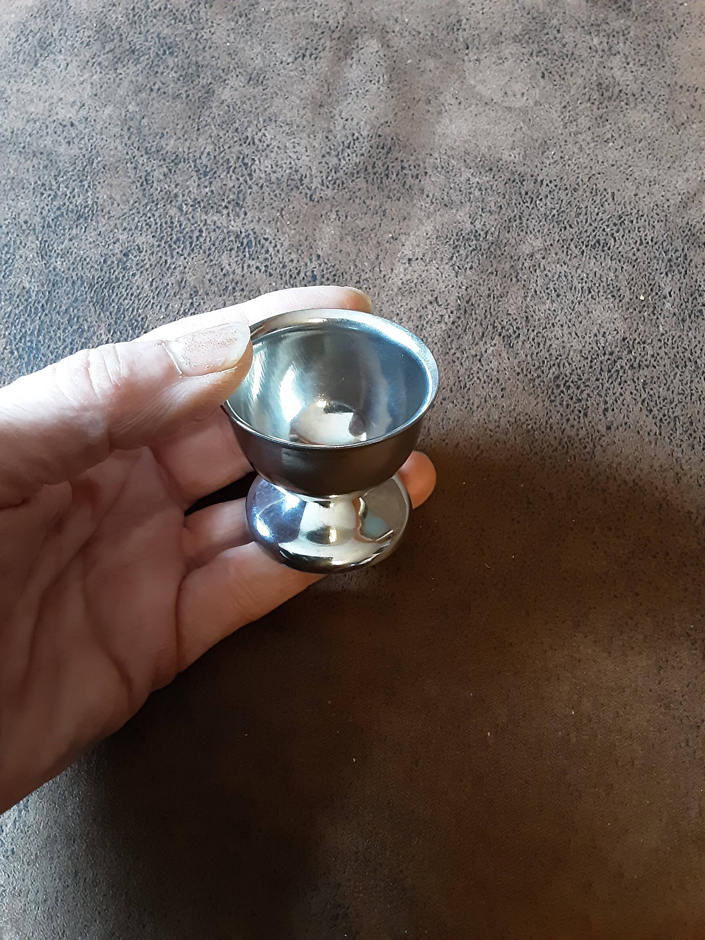 Set of 8 metal egg cups