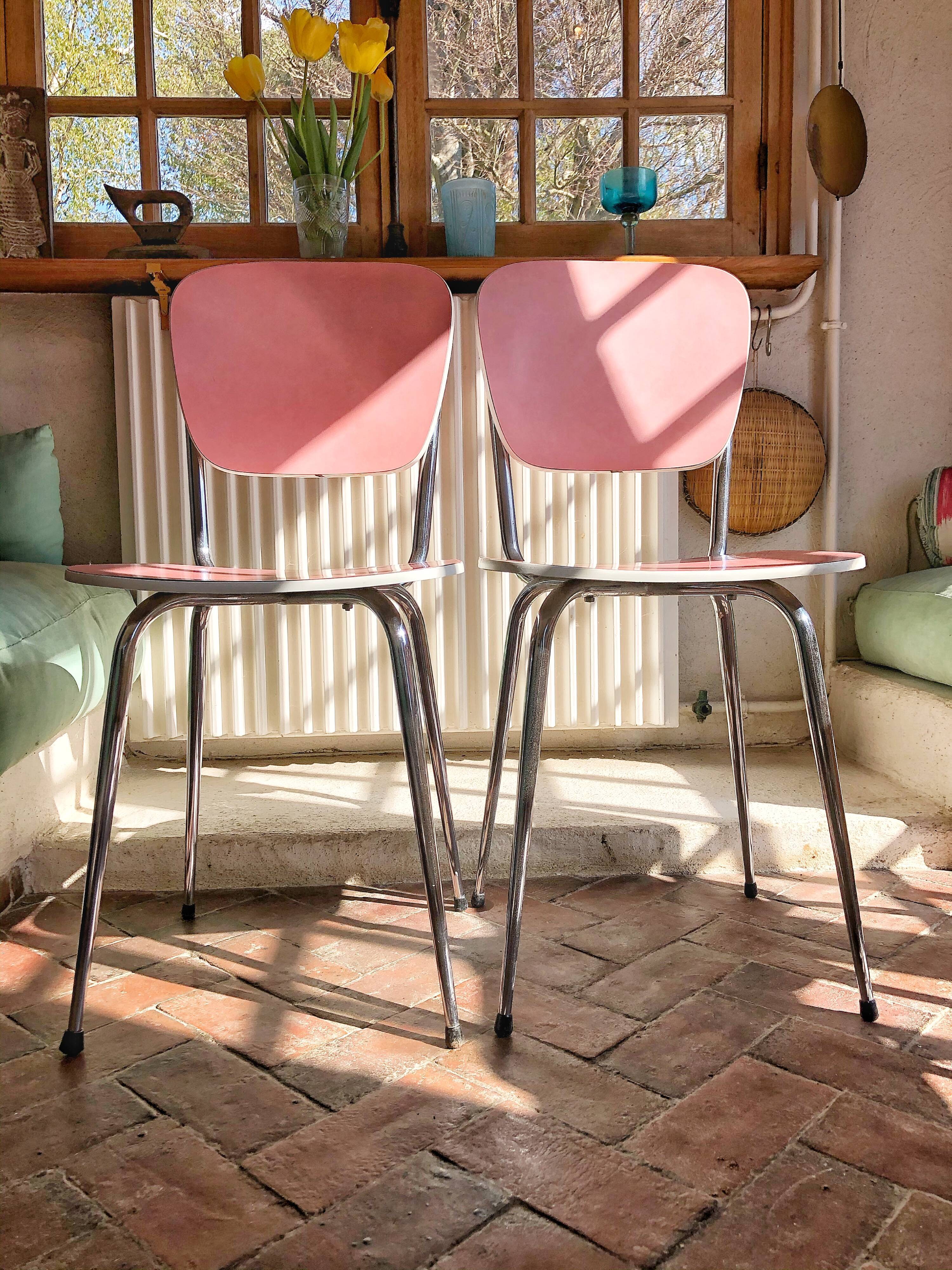 Set of 4 chairs in pink formica