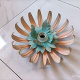 Flower wall lamp