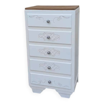 Vintage chest of drawers