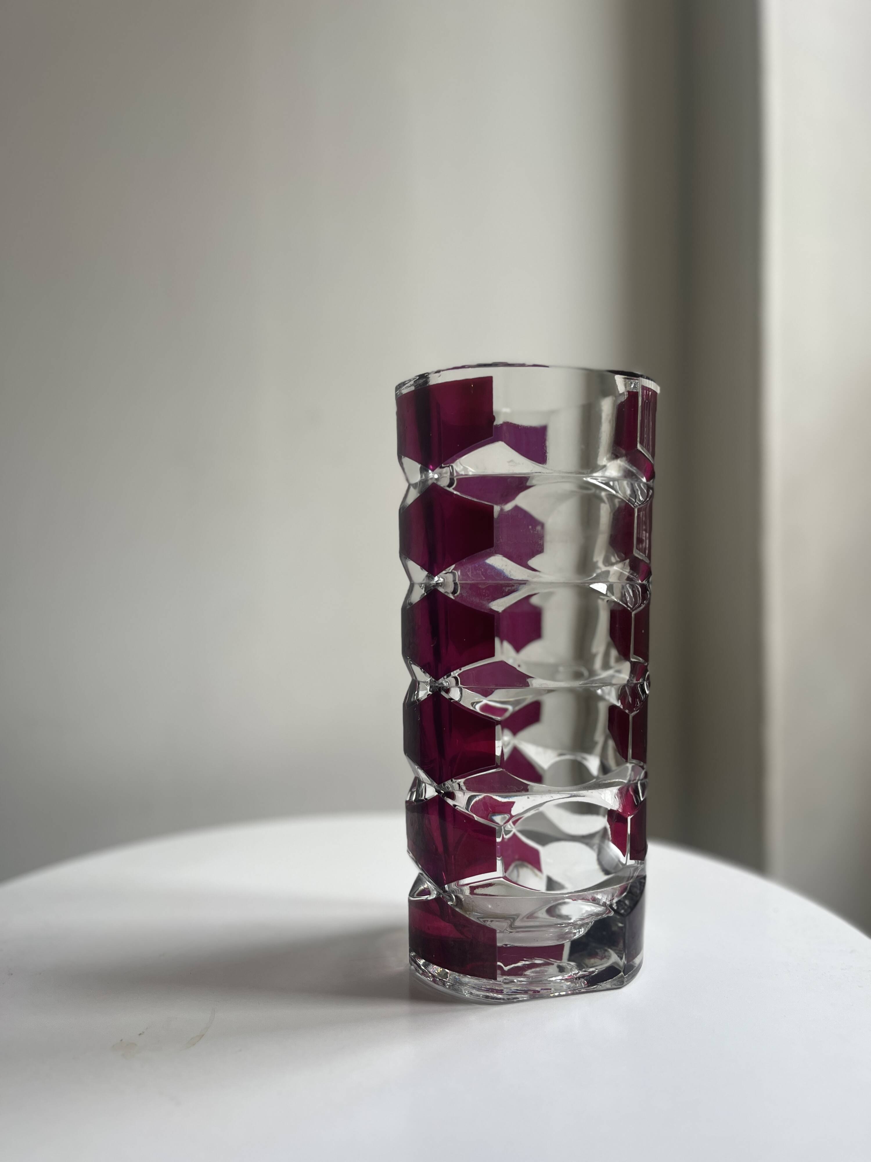 Luminarc vase with burgundy geometric patterns, France 1970