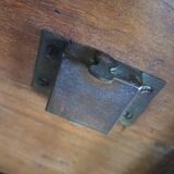 Violin table
