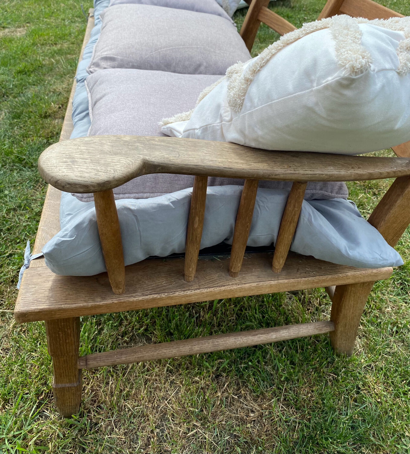 Provencal bench