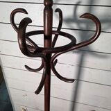 Perroquet ancien en bois courbé