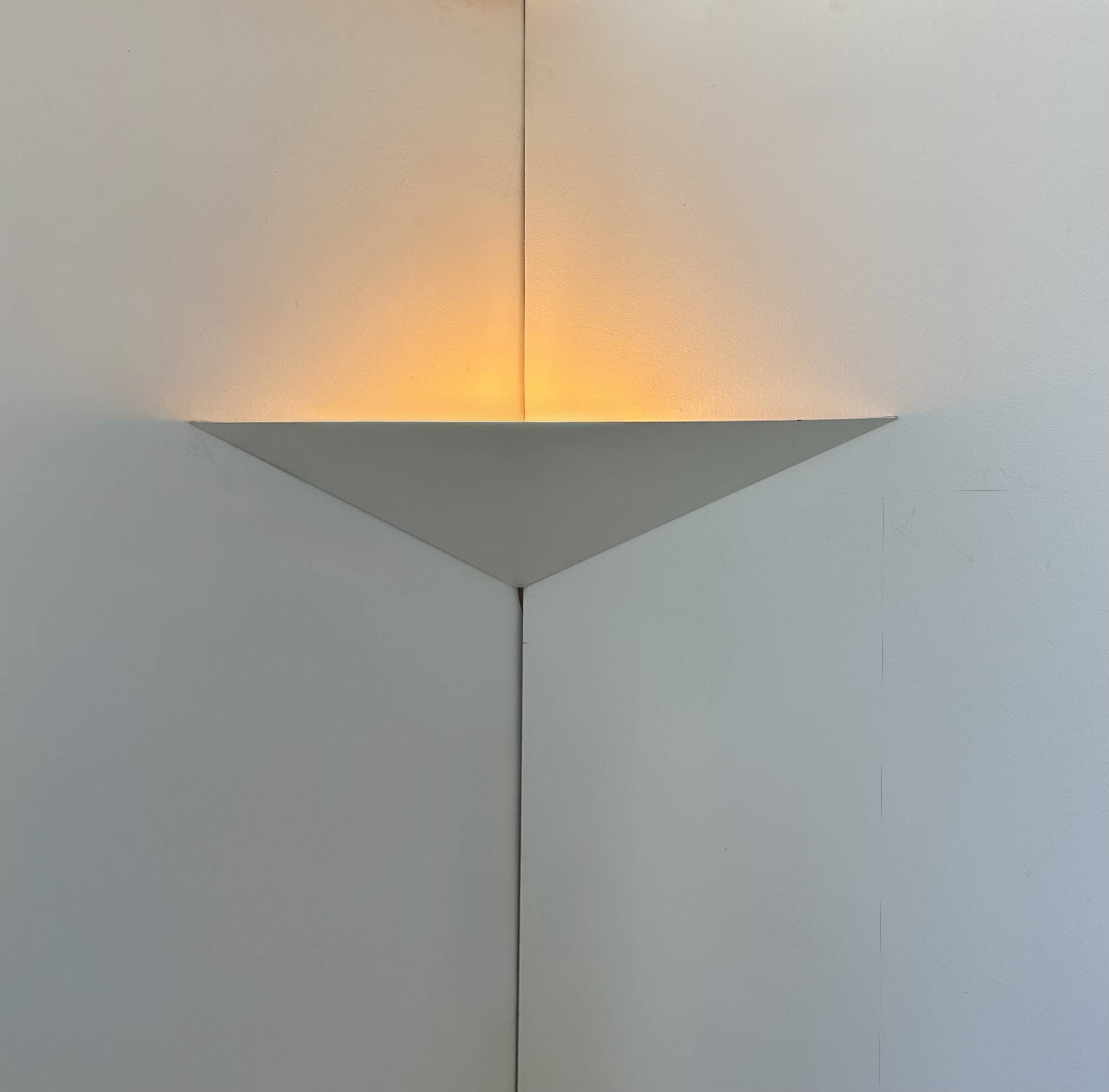 White lacquered metal corner wall light, France, 1970