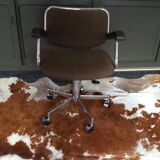 Office chair 70