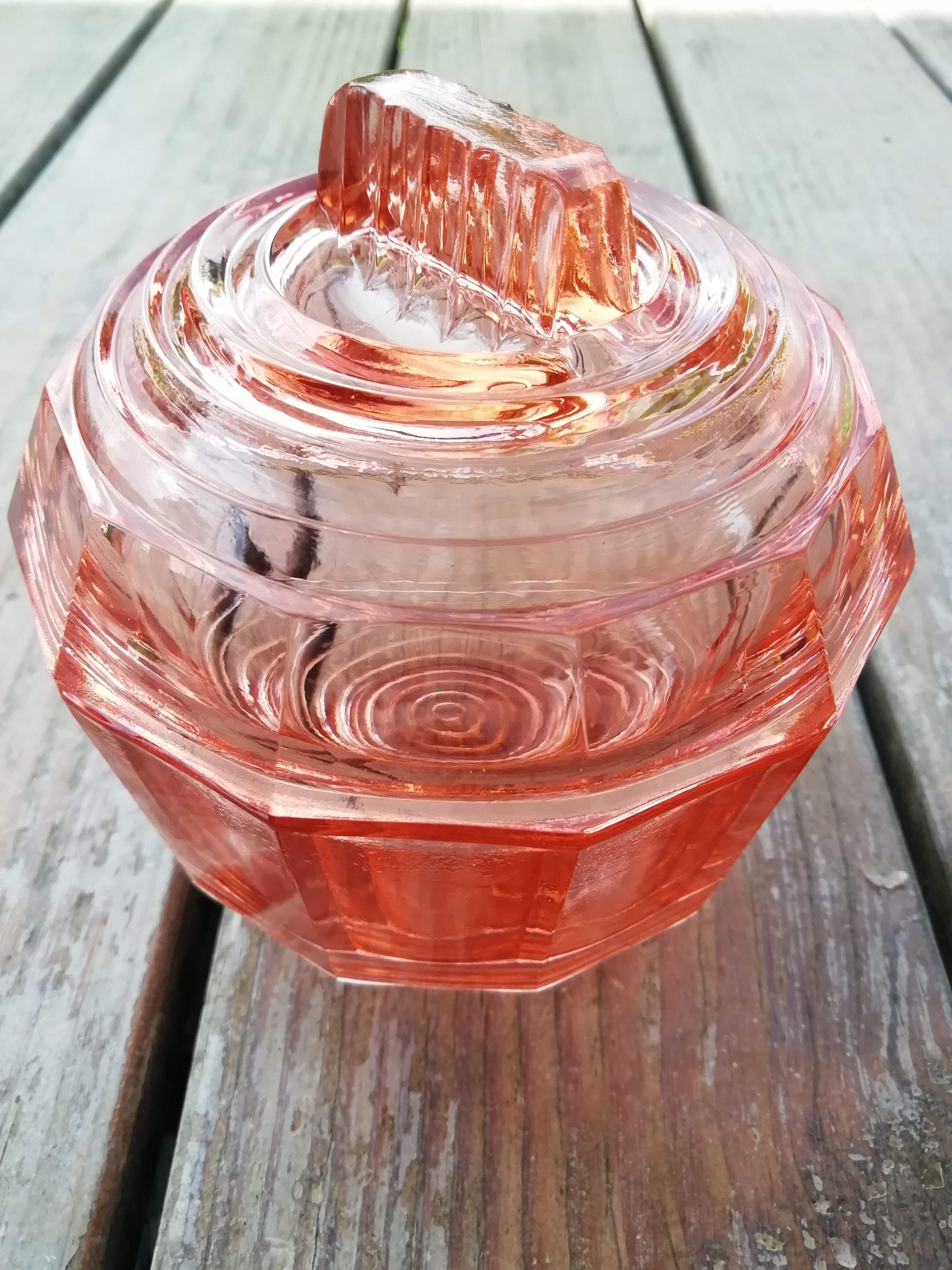 Bonbonnière glass rose