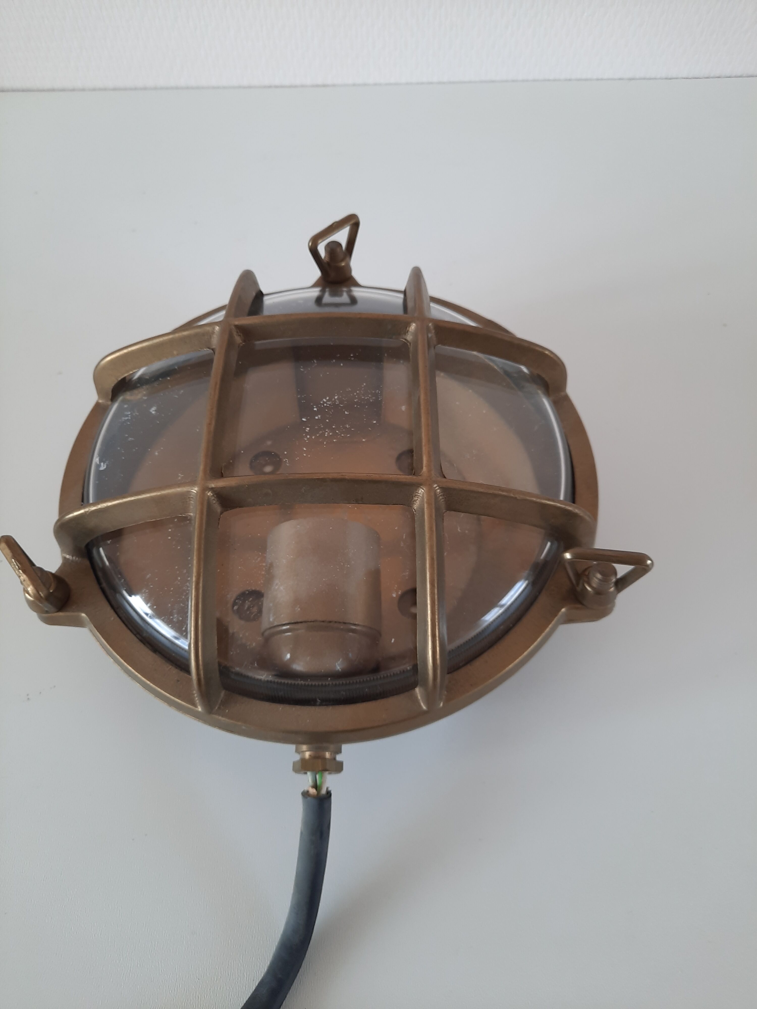 Navy porthole wall lamp in brass made in italy