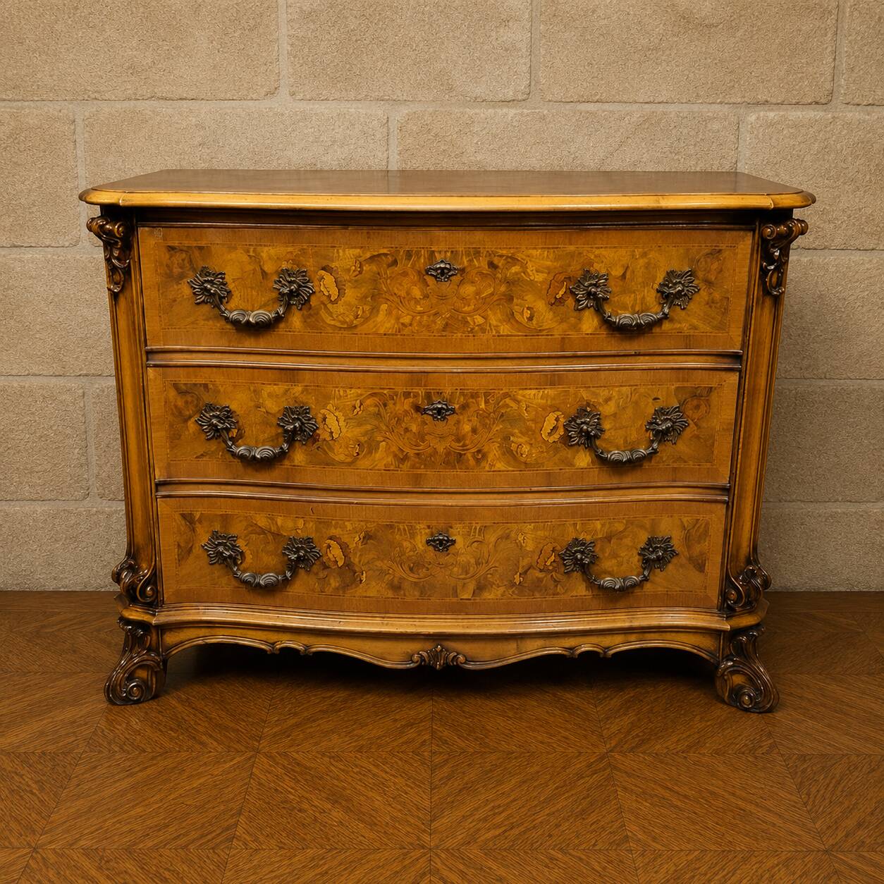 Commode galbée en marqueterie de noyer – Style Louis XV