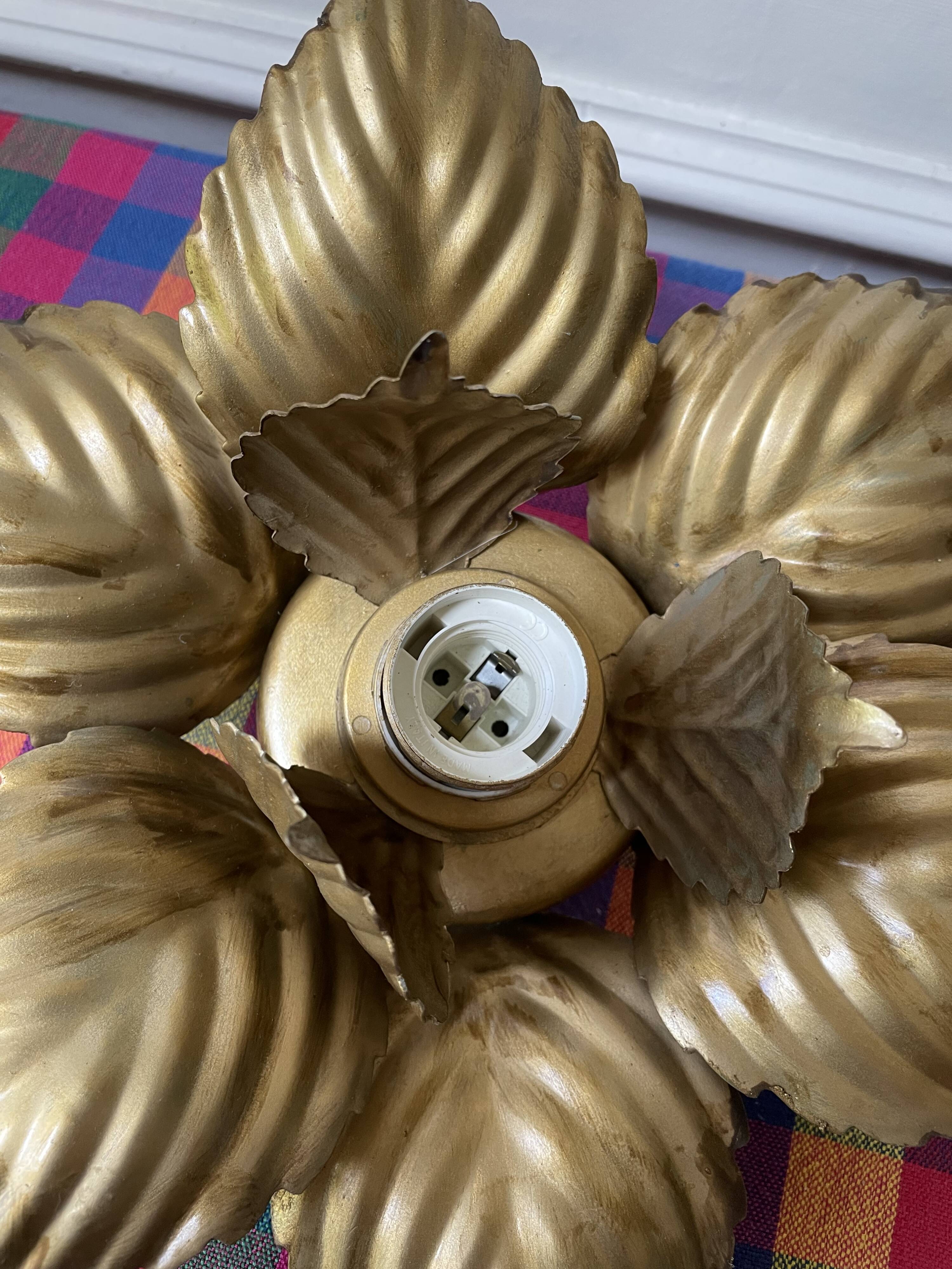 Masca golden flower wall light